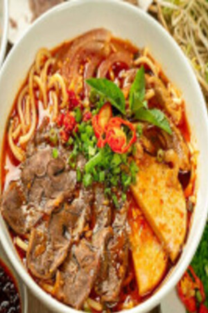 Một tô bún bò